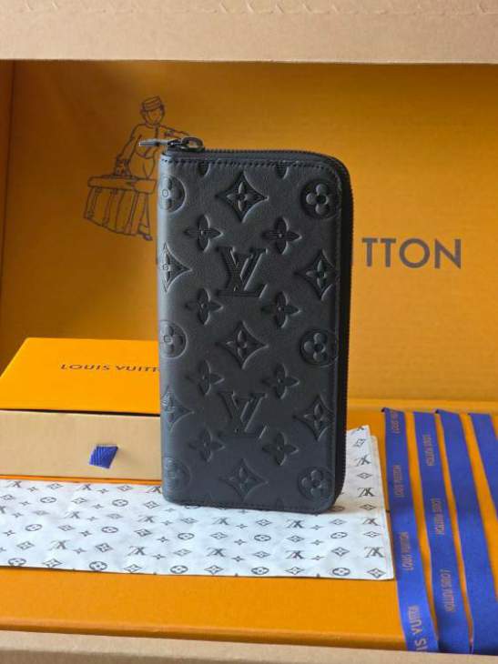 Picture of Louis Vuitton Wallets _SKUfw212409374fw
